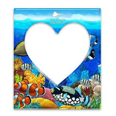 Aquapark Themed Epoxy Dome Souvenir Magnetic Heart Shaped Photo Frame 95x110 mm