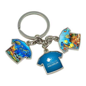 Aquapark Themed Metal Keychain With 3 Charms - T-Shirt 40x95 mm