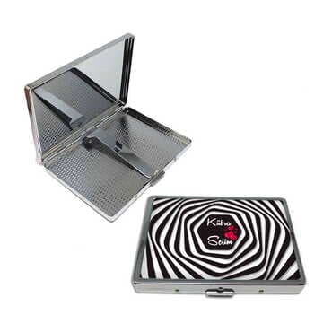 Friend Themed Metal Cigarette Case 103x80x11 mm
