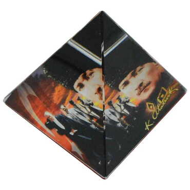 Ataturk Themed Pyramid Paperweight 6 Cm - Thumbnail