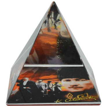 Ataturk Themed Pyramid Paperweight 6 Cm - Thumbnail