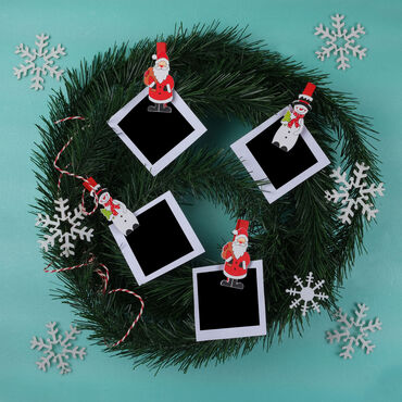 Christmas Themed Christmas Themed Set of Four Pegs - 3