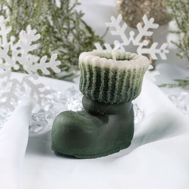 Christmas Themed Giant Candle Set - Thumbnail