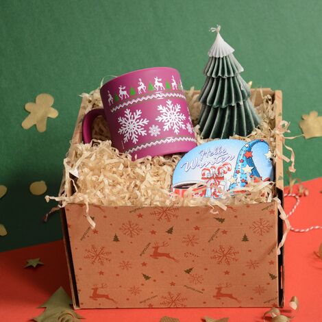 Christmas Themed Mug Gift Set