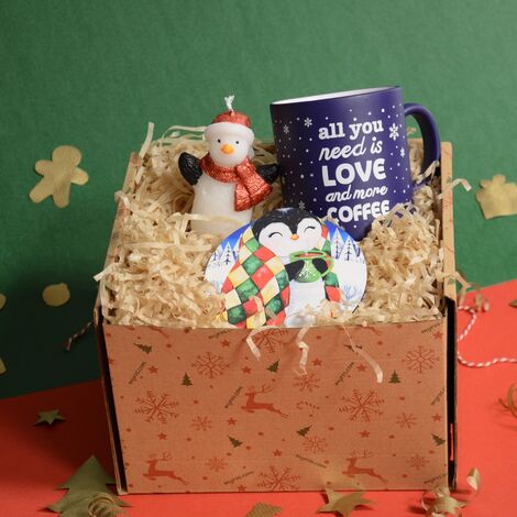 Christmas Themed Mug Gift Set