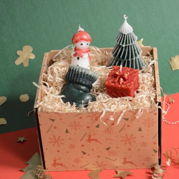 Myros - Christmas Themed Snow Girl Candle Set