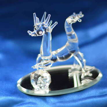 Crystal Dragon Holding Ball Figurine - Thumbnail