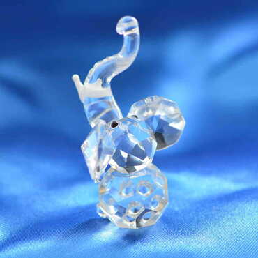 Crystal Elephant Figurine No: 1 - Thumbnail