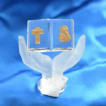 Crystal Virgin Mary in Prayers Figurine - Thumbnail