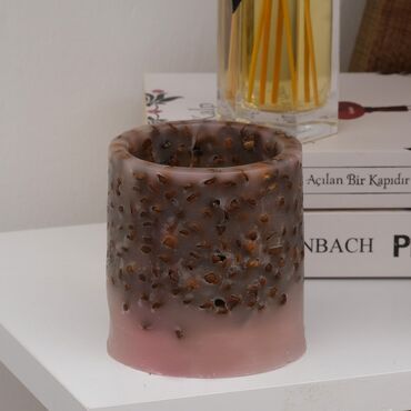 Cylinder Shaped Candle with Coffee Beans - Thumbnail