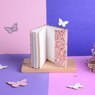 Small Colorful Notebook for Women's Day - Standart - 2