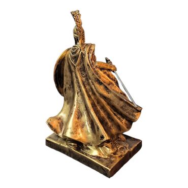 Leonidas Polyester Trinket with Square Pedestal - 3