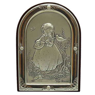 Myros - Little Girl Playing Musical Instrument Figure With Bi-Laminated Silver Plaque And Wooden Back Desktop Decor 63x80 mm