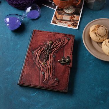 Medium Leather Notebook - Myros