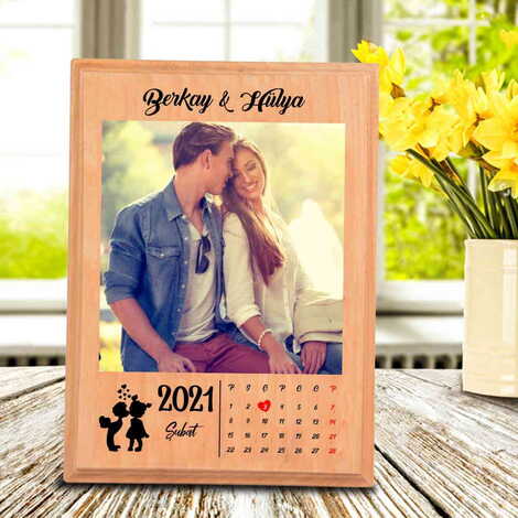 Sweetheart Themed Wooden Desktop Decor - 1